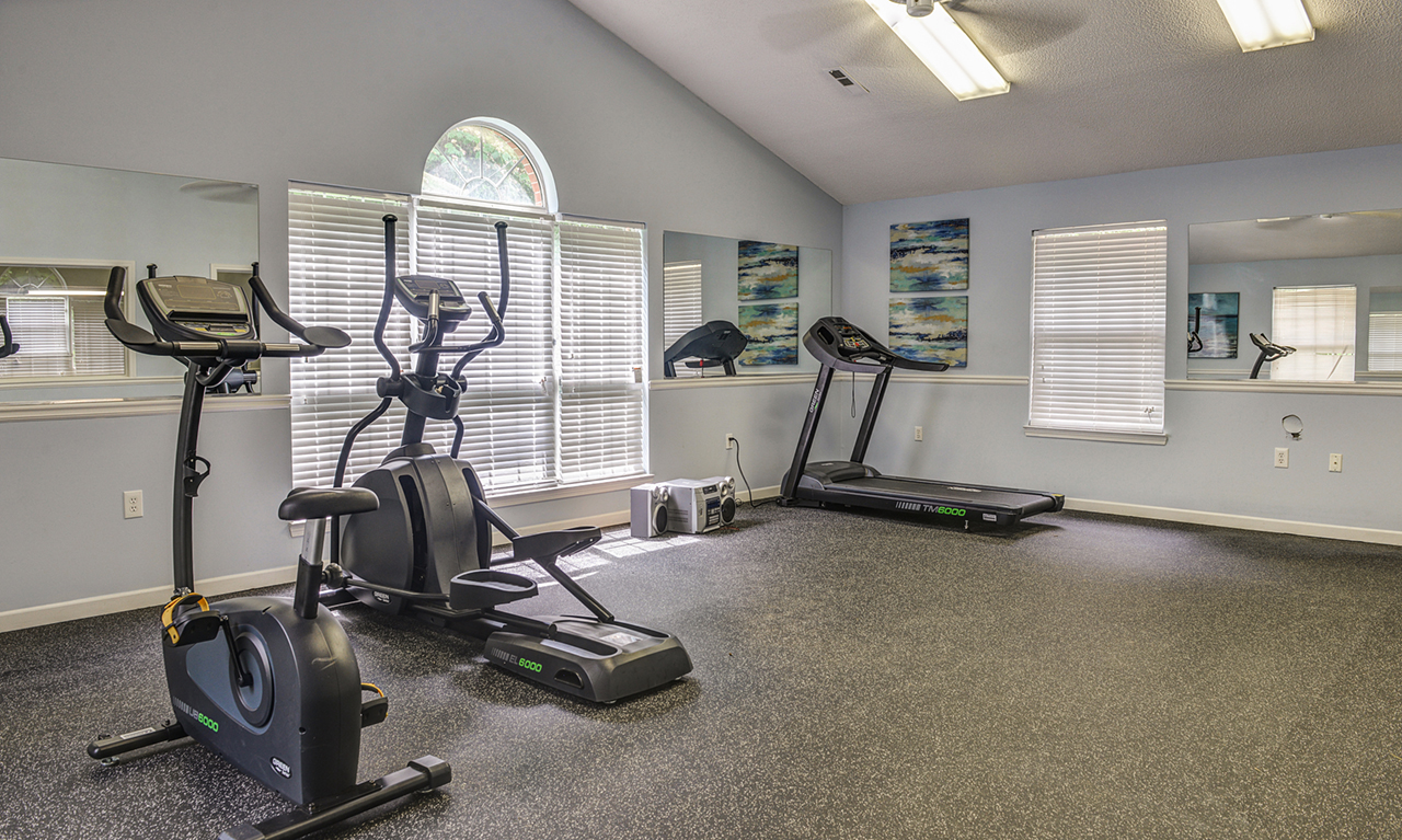 Gallery Crestwood Park Apartments